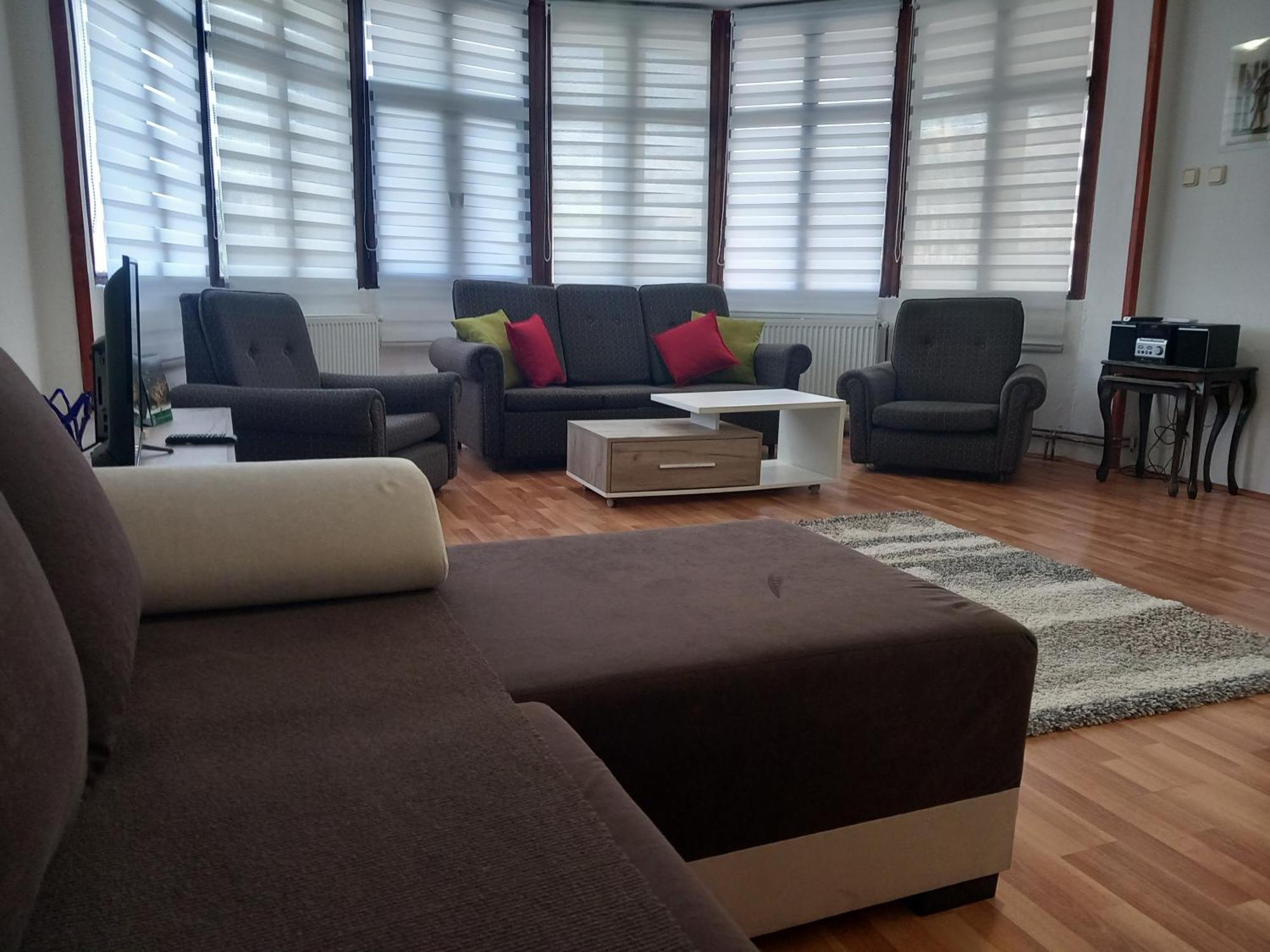 Apartmani Cosic Kursumlija Exteriér fotografie
