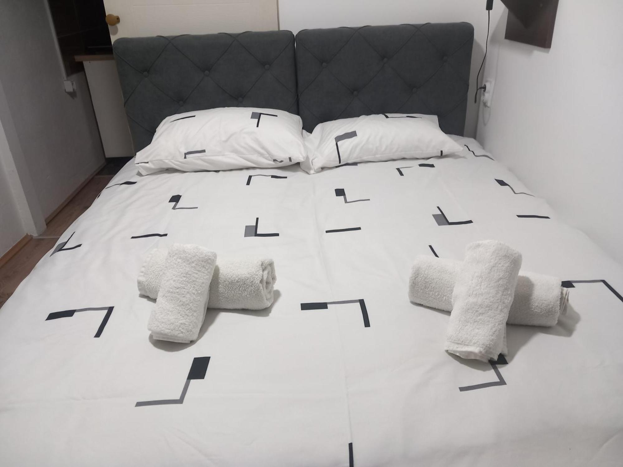 Apartmani Cosic Kursumlija Exteriér fotografie